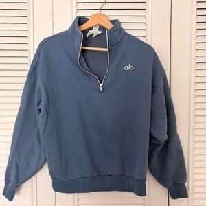 ALO Yoga Women’s Accolade 1/4 Zip Pullover in Bluestone